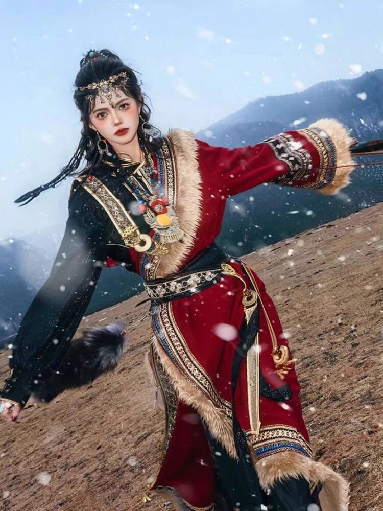Ethnic Style Dresses - New Tibetan robe Tibet brigade shot