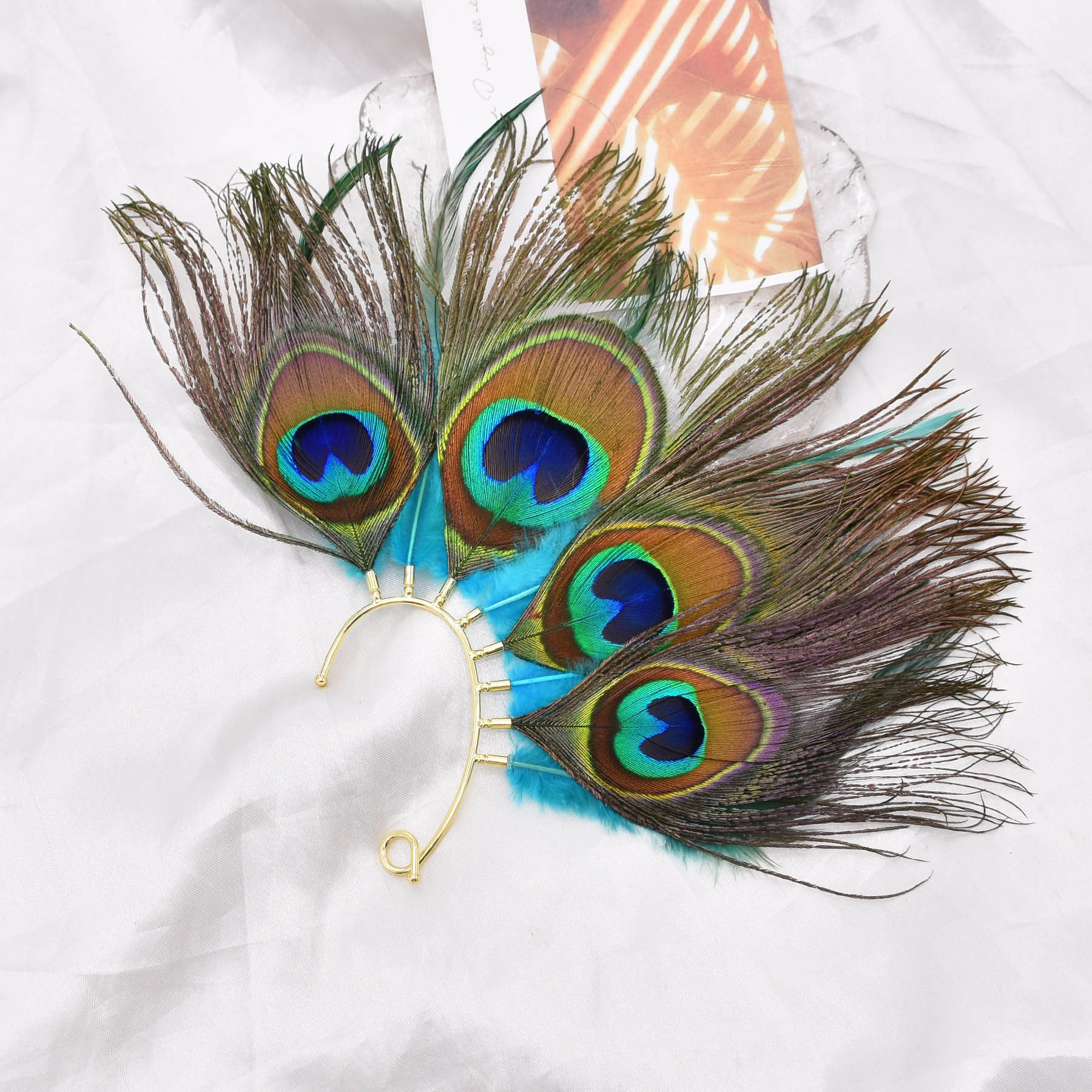 Peacock Feathers Women Ear Cuf - Ethnic Indian Fashion reseña y precio