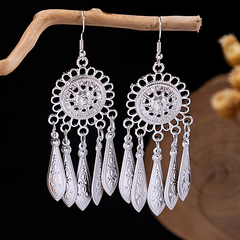 Vintage Ethnic Dangle Earings  - Ethnic Indian Fashion reseña y precio