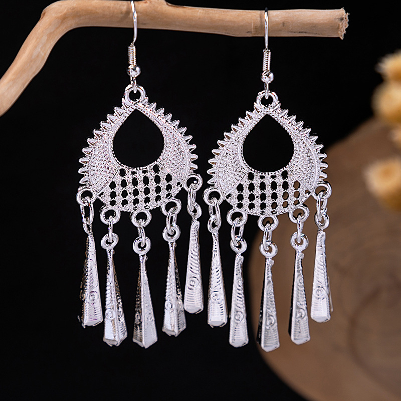 Vintage Ethnic Dangle Earings  - Ethnic Indian Fashion reseña y precio