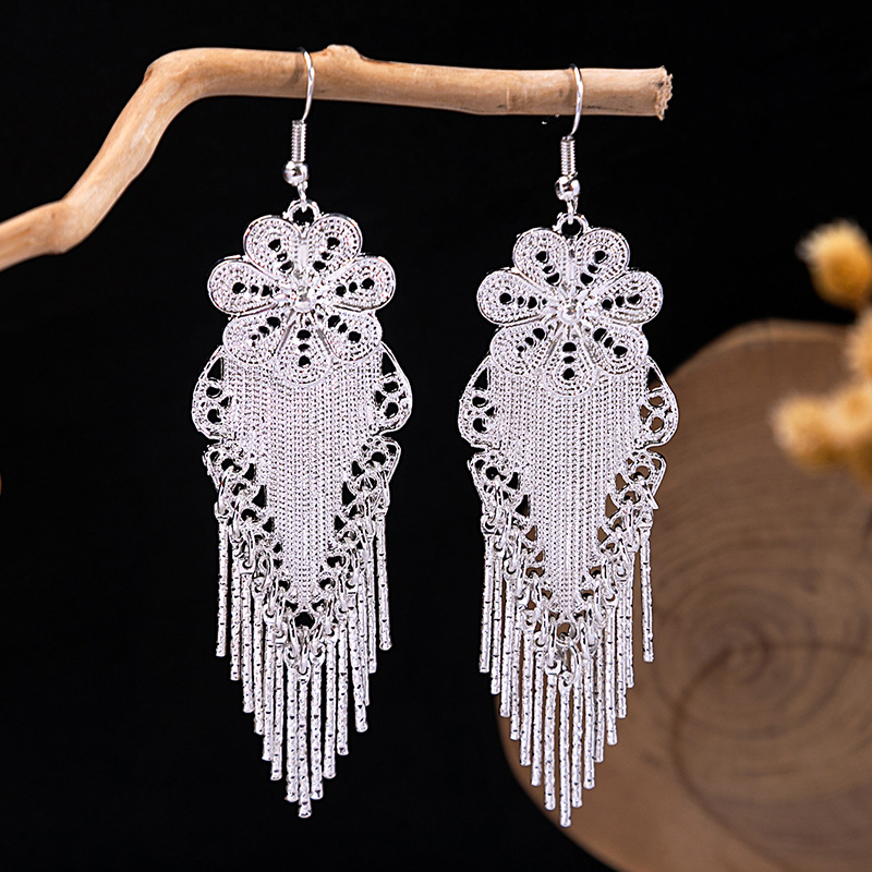 Vintage Ethnic Dangle Earings  - Ethnic Indian Fashion reseña y precio